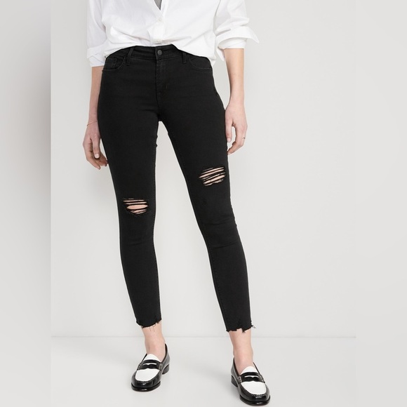 Old Navy Black Rockstar Super Skinny Jean - Picture 3 of 7